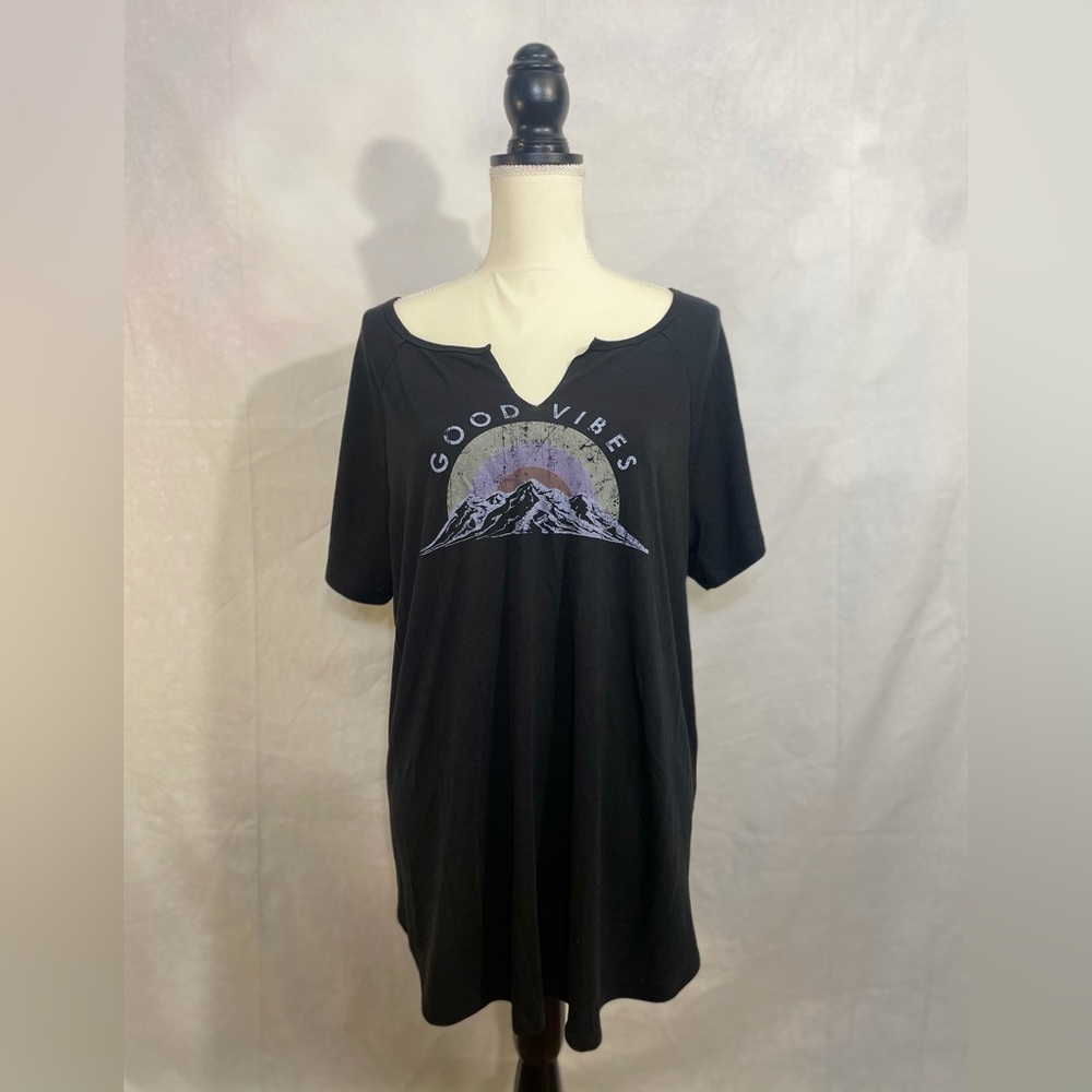 Good Vibes; HIATUS Brand; Size: 1X | Color: Black